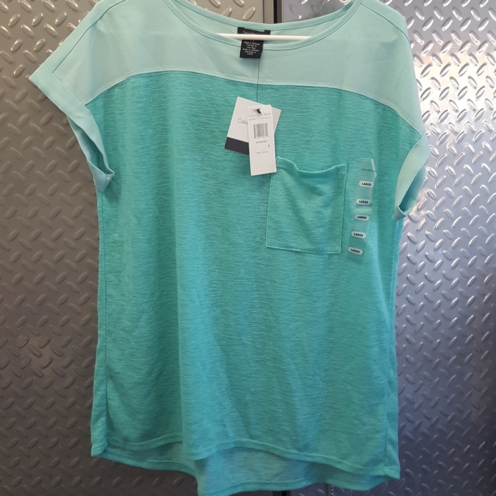 Brand shirt